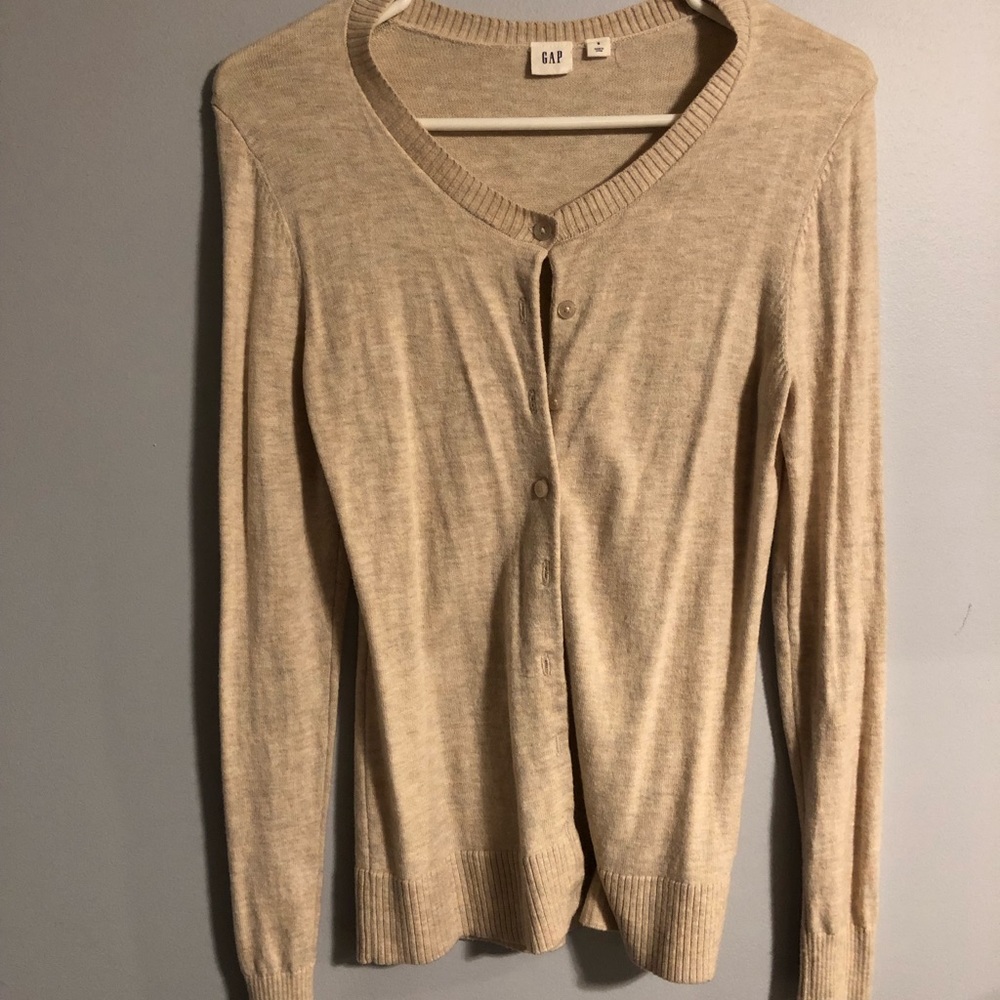 Gap cardigan